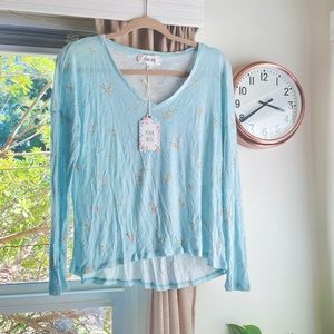 🌵3/$20 - Pink Rose - Long Sleeve Blue & Pink Top